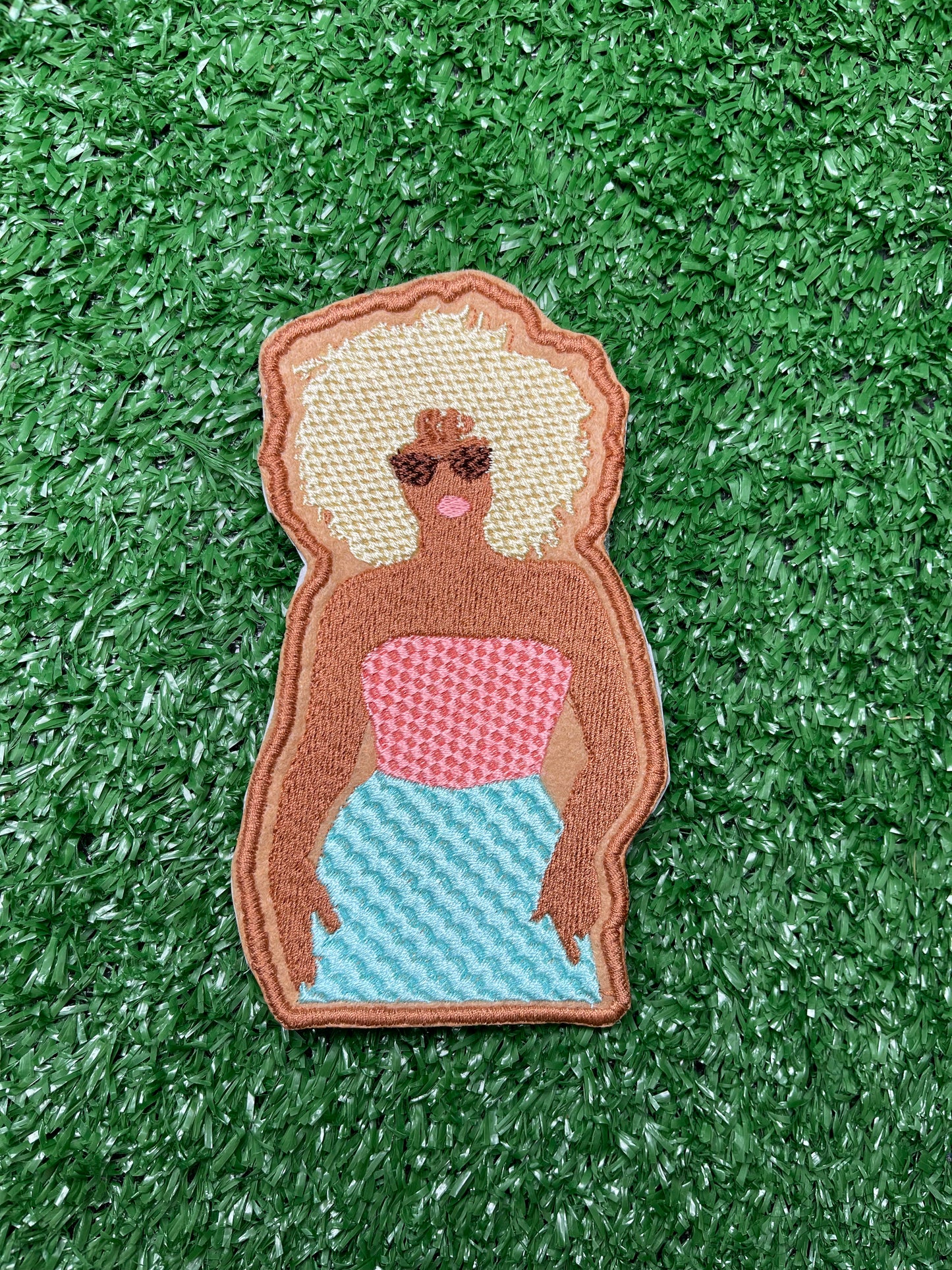 Natural Blonde Embroidered Iron-on Patch