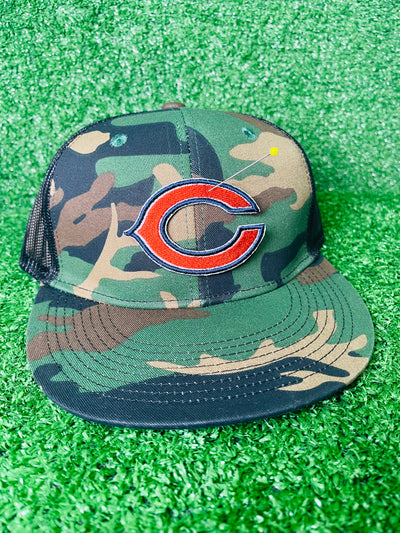 High-quality iron-on patch featuring the iconic Chicago Bears logo, perfect for fans to add a touch of team spirit to jackets, bags, hats, and other clothing items.